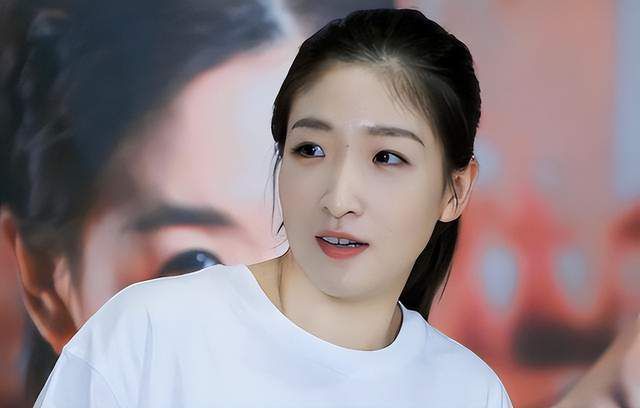 少妇富婆凹凸做私密spa