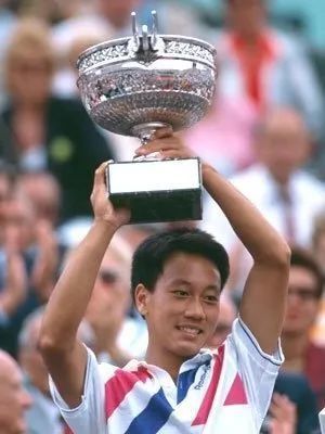 欧美一区精品二区三区